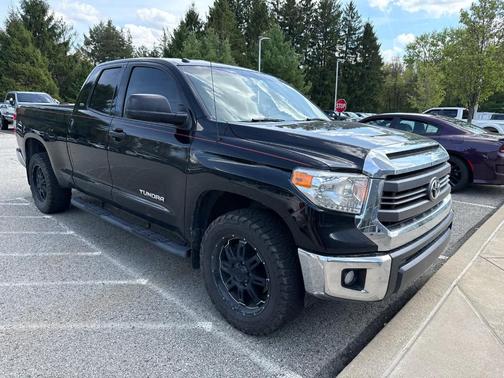 Black 2014 Toyota Tundra SR5
