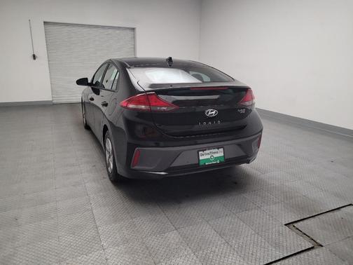 2020 Hyundai IONIQ Hybrid Blue