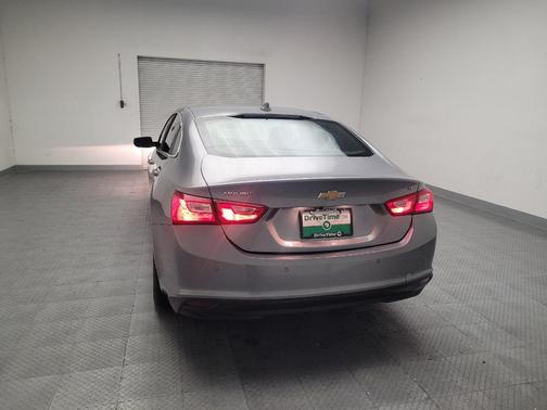 Gray 2025 Chevrolet Malibu FWD 1LT