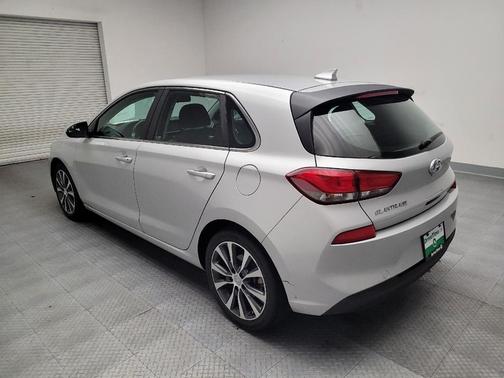 2019 Hyundai Elantra GT Base