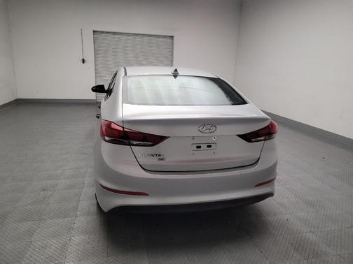 Silver 2017 Hyundai ELANTRA SE