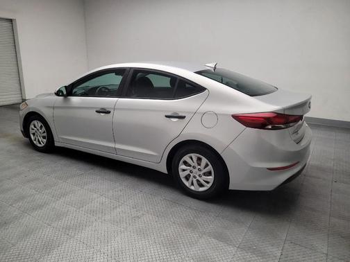 Silver 2017 Hyundai ELANTRA SE