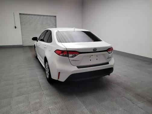 Ice Cap 2023 Toyota Corolla Hybrid LE