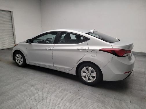 Shimmering Air Silver 2016 Hyundai ELANTRA SE