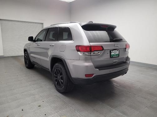 Billet Silver Metallic Clearcoat 2021 Jeep Grand Cherokee Laredo