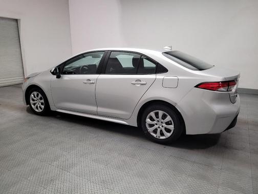Classic Silver Metallic 2025 Toyota Corolla LE