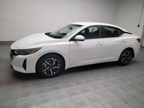 White 2025 Nissan Sentra SV