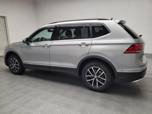 2021 Volkswagen Tiguan 2.0T SE R-Line Black