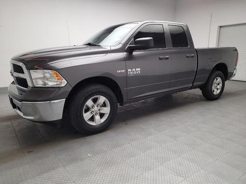 Granite Crystal Metallic Clearcoat 2019 RAM 1500 Tradesman