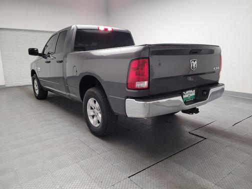 Granite Crystal Metallic Clearcoat 2019 RAM 1500 Tradesman