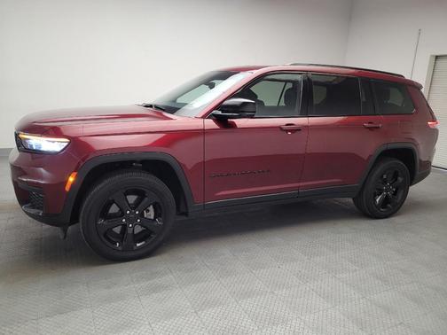 Velvet Red Pearlcoat 2023 Jeep Grand Cherokee L Altitude