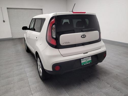 Clear White 2019 Kia Soul Base