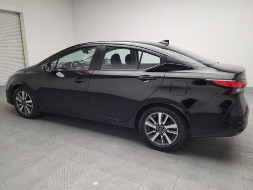 2023 Nissan Versa 1.6 SV