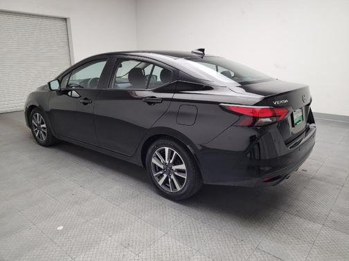 2023 Nissan Versa 1.6 SV