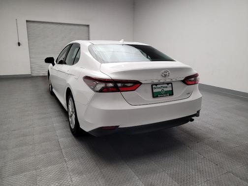 Ice Cap 2023 Toyota Camry LE