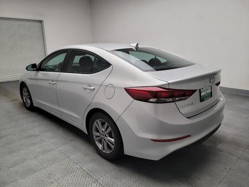 Molten Silver 2018 Hyundai ELANTRA SEL
