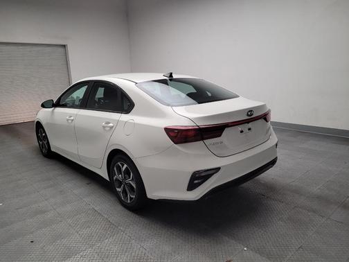 Clear White 2021 Kia Forte LXS