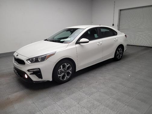 Clear White 2021 Kia Forte LXS