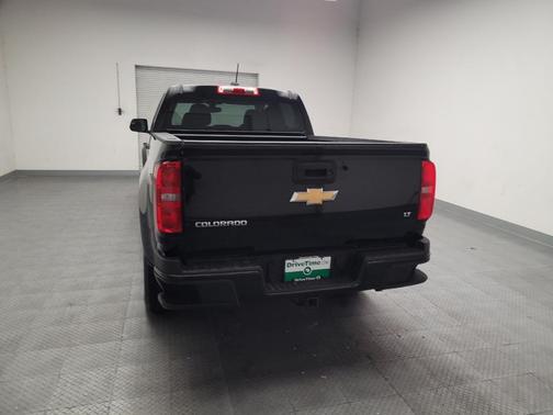 Black 2016 Chevrolet Colorado LT
