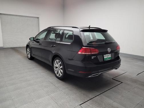 Deep Black Pearl 2019 Volkswagen Golf SportWagen TSI SE