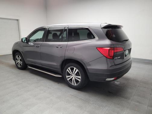 Modern Steel Metallic 2017 Honda Pilot EX-L