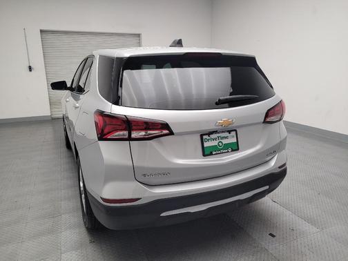 Silver Ice Metallic 2022 Chevrolet Equinox 1LT