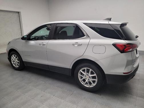 Silver Ice Metallic 2022 Chevrolet Equinox 1LT