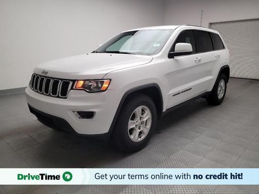 Bright White Clearcoat 2017 Jeep Grand Cherokee Laredo