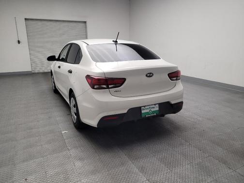 Clear White 2018 Kia Rio LX