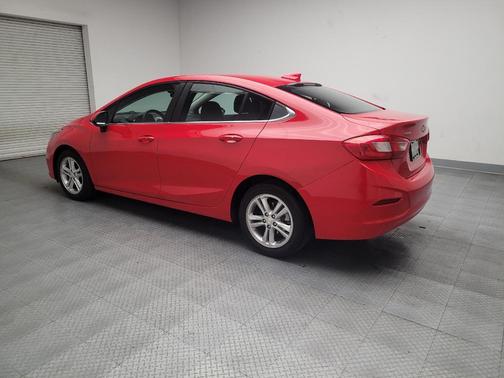 Red 2017 Chevrolet Cruze LT
