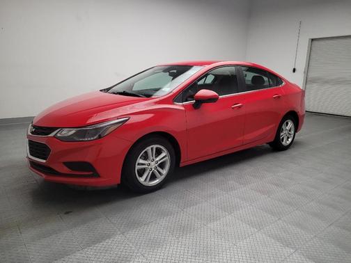 Red 2017 Chevrolet Cruze LT