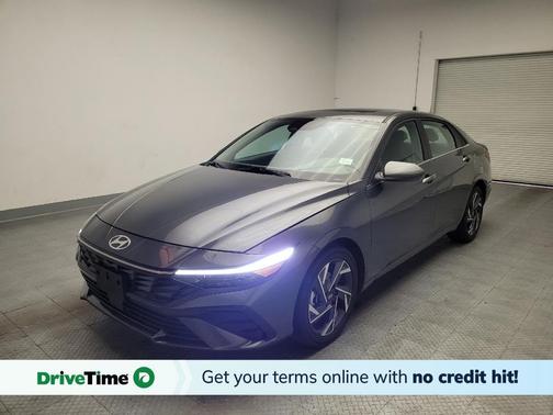 Gray 2025 Hyundai ELANTRA SEL