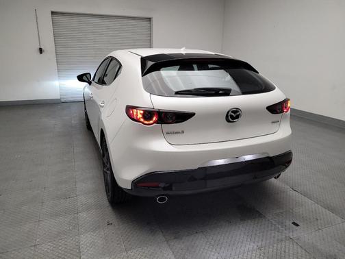 Snowflake White Pearl Mica 2020 Mazda Mazda3 FWD w/Preferred Package