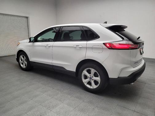 2020 Ford Edge SE