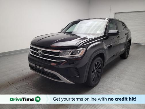 Deep Black Pearl 2023 Volkswagen Atlas Cross Sport 3.6L V6 SE w/Technology