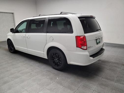 White Knuckle Clearcoat 2019 Dodge Grand Caravan GT