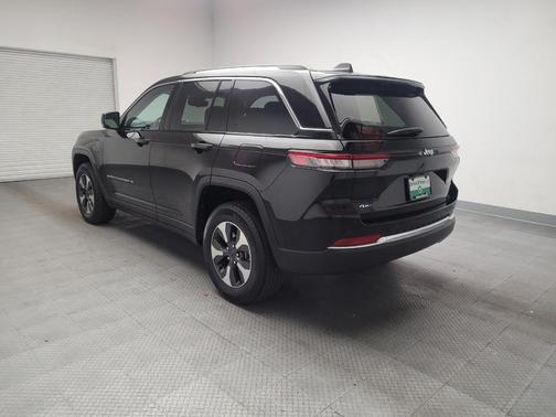 Diamond Black Crystal Pearlcoat 2022 Jeep Grand Cherokee 4xe Base