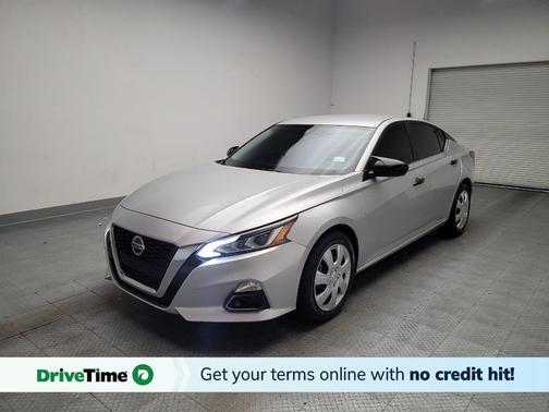 Silver 2021 Nissan Altima 2.5 SV