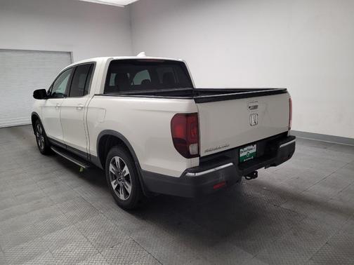 White Diamond Pearl 2018 Honda Ridgeline RTL