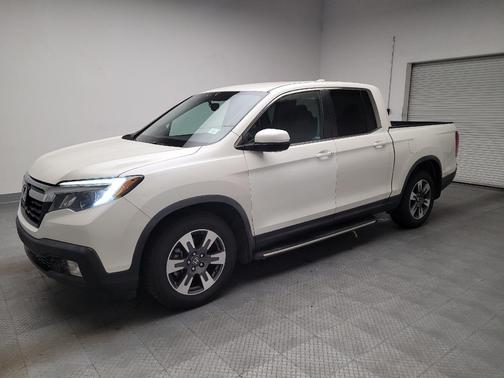 White Diamond Pearl 2018 Honda Ridgeline RTL