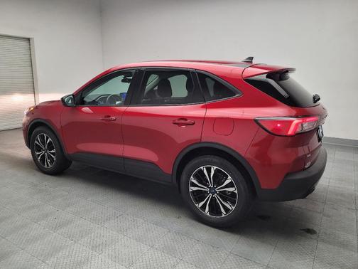 Rapid Red Metallic Tinted Clearcoat 2021 Ford Escape SE