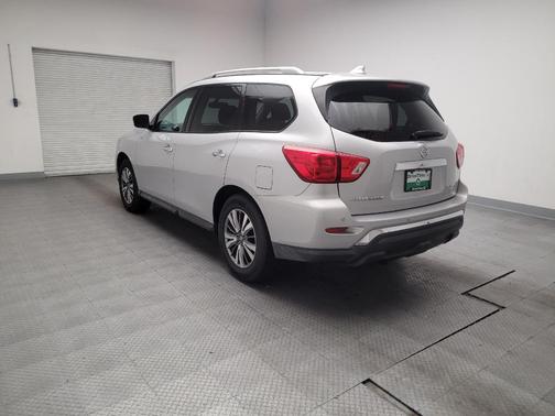 Brilliant Silver Metallic 2019 Nissan Pathfinder SV