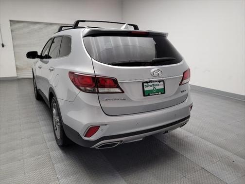 2017 Hyundai SANTA FE SE Ultimate