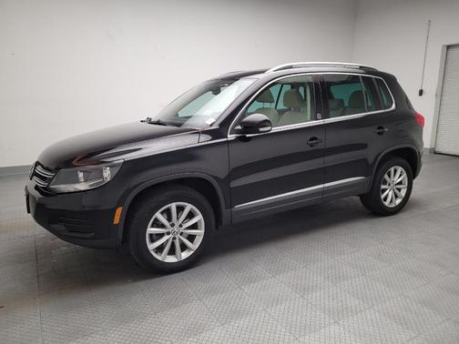 2017 Volkswagen Tiguan 2.0T Wolfsburg Edition