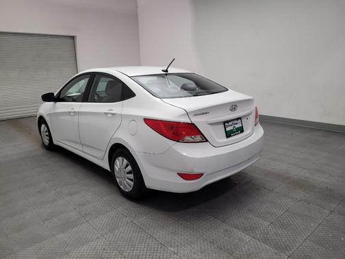 Century White 2016 Hyundai Accent SE