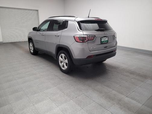 Billet Silver Metallic Clearcoat 2018 Jeep Compass Latitude