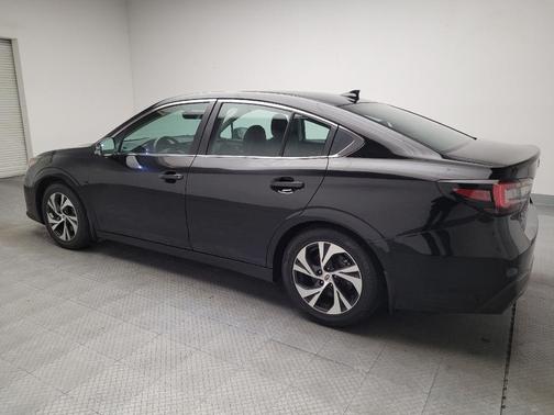 Crystal Black Silica 2022 Subaru Legacy Premium