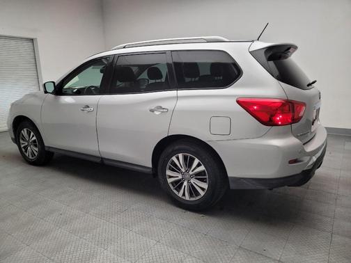 2018 Nissan Pathfinder SL