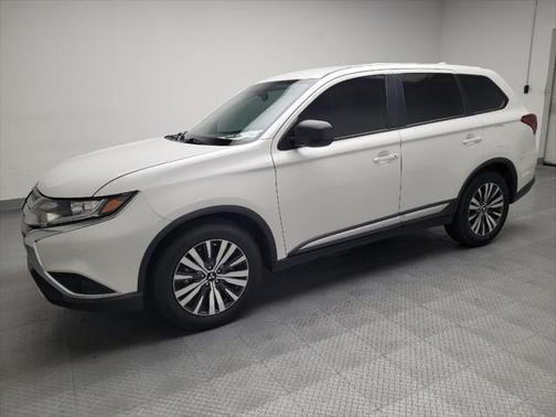 2019 Mitsubishi Outlander ES