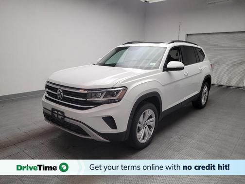 Pure White 2023 Volkswagen Atlas 2.0T SE w/Technology 4MOTION